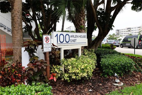 Copropriété à vendre à Sunny Isles Beach, Floride: 2 chambres, 148.92 m2 № 2241143 - photo 4