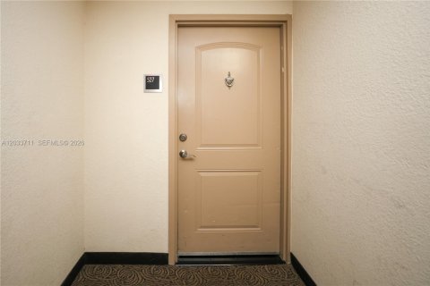 Copropriété à vendre à Sunny Isles Beach, Floride: 2 chambres, 148.92 m2 № 2241143 - photo 17