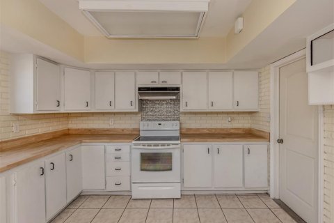 House in Nokomis, Florida 3 bedrooms, 277.22 sq.m. № 1614138 - photo 17
