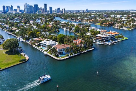 Villa ou maison à vendre à Fort Lauderdale, Floride: 7 chambres, 798.96 m2 № 2190088 - photo 26