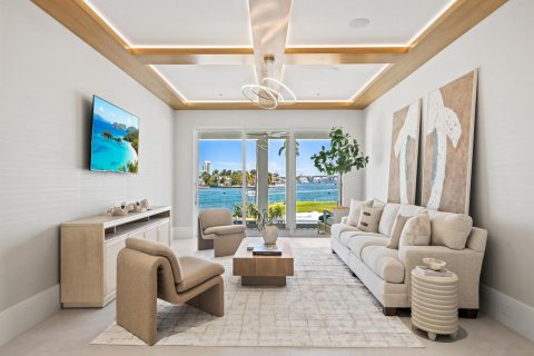 Villa ou maison à vendre à Fort Lauderdale, Floride: 7 chambres, 798.96 m2 № 2190088 - photo 12