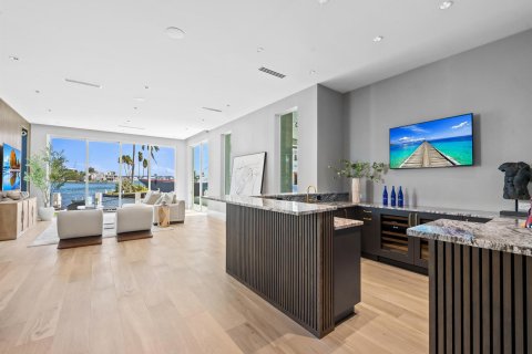 Villa ou maison à vendre à Fort Lauderdale, Floride: 7 chambres, 798.96 m2 № 2190088 - photo 7