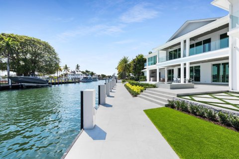 Villa ou maison à vendre à Fort Lauderdale, Floride: 7 chambres, 798.96 m2 № 2190088 - photo 18