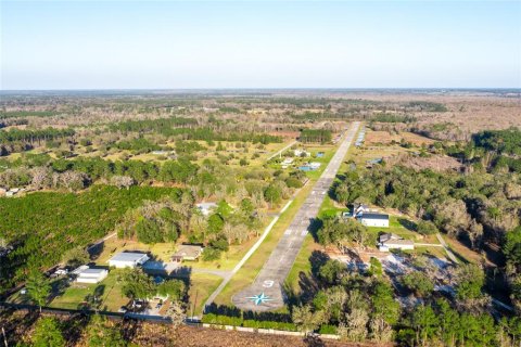 Propiedad comercial en venta en Lake Butler, Florida № 2413916 - foto 14