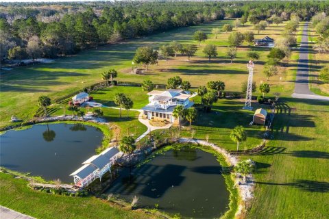 Propiedad comercial en venta en Lake Butler, Florida № 2413916 - foto 11