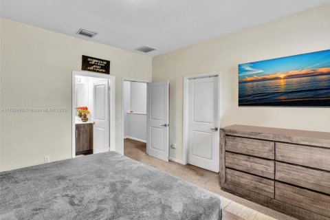 Villa ou maison à vendre à Lauderhill, Floride: 3 chambres, 138.98 m2 № 1715999 - photo 15