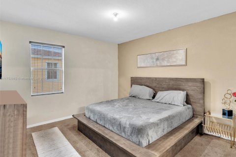 Villa ou maison à vendre à Lauderhill, Floride: 3 chambres, 138.98 m2 № 1715999 - photo 13