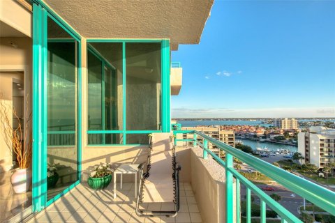 Condo in Clearwater, Florida, 3 bedrooms  № 1879947 - photo 17