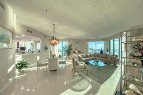 Condo in Clearwater, Florida, 3 bedrooms  № 1879947 - photo 8