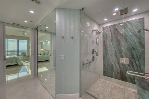 Condo in Clearwater, Florida, 3 bedrooms  № 1879947 - photo 29