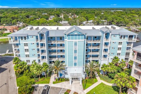 Condo in New Smyrna Beach, Florida, 3 bedrooms  № 2231975 - photo 4