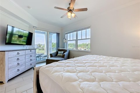 Condo in New Smyrna Beach, Florida, 3 bedrooms  № 2231975 - photo 29