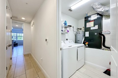 Condo in New Smyrna Beach, Florida, 3 bedrooms  № 2231975 - photo 18