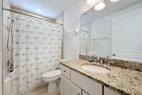 Condo in New Smyrna Beach, Florida, 3 bedrooms  № 2231975 - photo 23