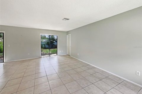 Casa en venta en Ocala, Florida, 2 dormitorios, 83.8 m2 № 1837845 - foto 12