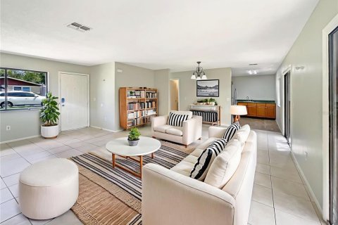Casa en venta en Ocala, Florida, 2 dormitorios, 83.8 m2 № 1837845 - foto 2