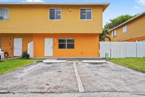 Villa ou maison à vendre à Homestead, Floride: 3 chambres, 108.42 m2 № 2269926 - photo 6