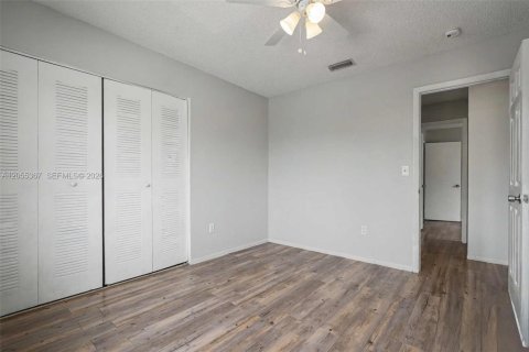 Villa ou maison à vendre à Homestead, Floride: 3 chambres, 108.42 m2 № 2269926 - photo 21