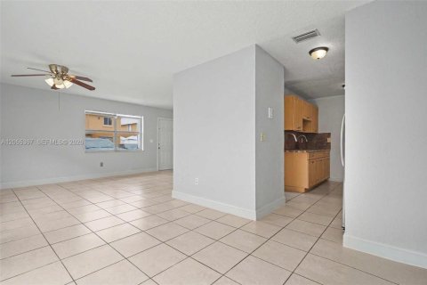 Villa ou maison à vendre à Homestead, Floride: 3 chambres, 108.42 m2 № 2269926 - photo 30