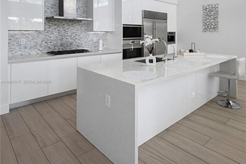 Купить виллу или дом в Уэстон, Флорида 4 спальни, 314.85м2, № 2027805 - фото 14