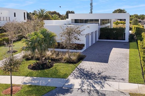 Купить виллу или дом в Уэстон, Флорида 4 спальни, 314.85м2, № 2027805 - фото 3