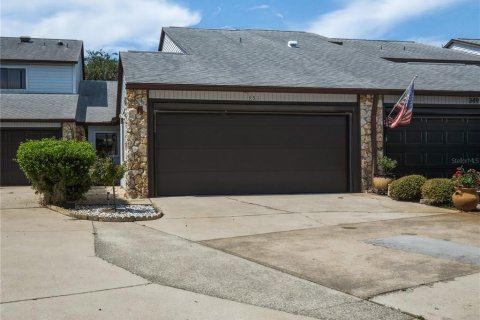 Townhouse in New Smyrna Beach, Florida 2 bedrooms, 97.92 sq.m. № 2366672
