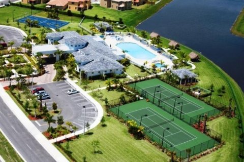 Купить кондоминиум в Дорал, Флорида 3 спальни, 126.72м2, № 1984991 - фото 8