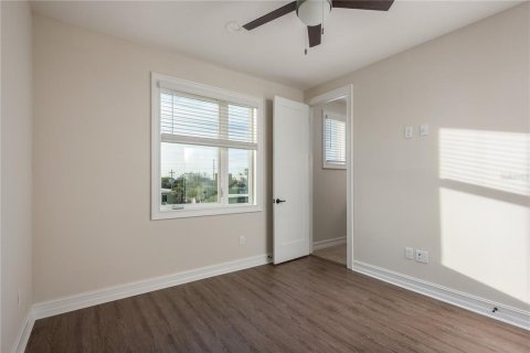 Touwnhouse à vendre à Tampa, Floride: 3 chambres, 135.54 m2 № 1919085 - photo 21
