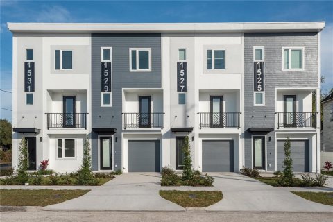 Touwnhouse à vendre à Tampa, Floride: 3 chambres, 135.54 m2 № 1919085 - photo 2