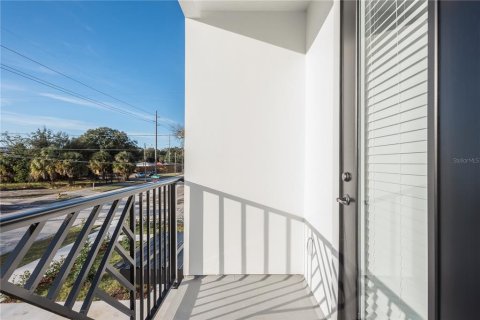 Touwnhouse à vendre à Tampa, Floride: 3 chambres, 135.54 m2 № 1919085 - photo 18
