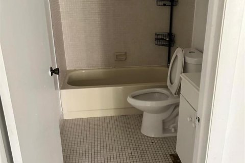 Condominio en alquiler en Lauderdale Lakes, Florida, 1 dormitorio, 66.98 m2 № 2085018 - foto 6