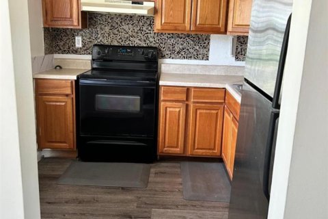 Condominio en Lauderdale Lakes, Florida, 1 dormitorio  № 2085018