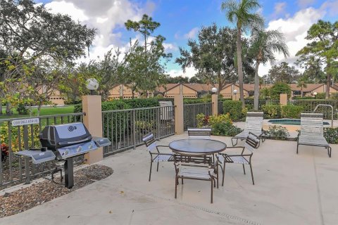 Condominio en alquiler en Sarasota, Florida, 2 dormitorios, 112.6 m2 № 1907367 - foto 23