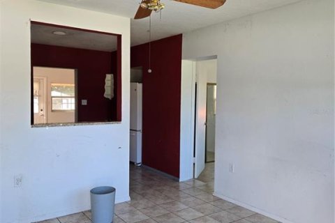 Casa en venta en Sarasota, Florida, 3 dormitorios, 102.19 m2 № 2388189 - foto 2