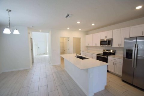 Villa ou maison à louer à Plant City, Floride: 5 chambres, 224.36 m2 № 2381029 - photo 13