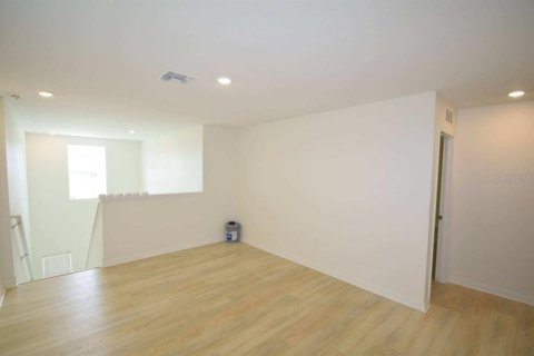 Villa ou maison à louer à Plant City, Floride: 5 chambres, 224.36 m2 № 2381029 - photo 21