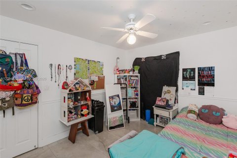 Casa en venta en Sunrise, Florida, 4 dormitorios, 160.44 m2 № 2381979 - foto 13