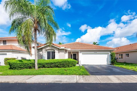 Casa en Sunrise, Florida 4 dormitorios, 160.44 m2 № 2381979