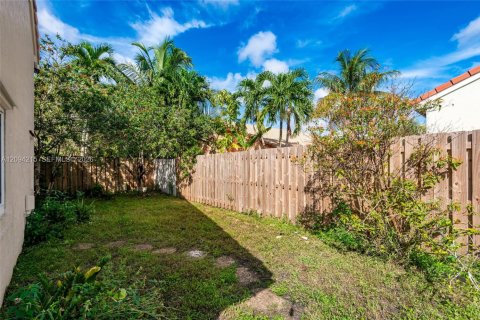 Casa en venta en Sunrise, Florida, 4 dormitorios, 160.44 m2 № 2381979 - foto 4