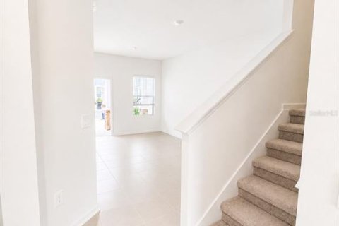 Touwnhouse à vendre à Kissimmee, Floride: 3 chambres, 170.38 m2 № 2419882 - photo 13