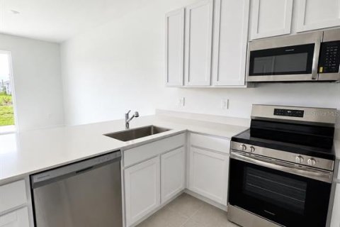 Touwnhouse à vendre à Kissimmee, Floride: 3 chambres, 170.38 m2 № 2419882 - photo 7