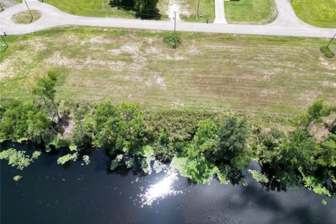 Terreno en venta en Cape Coral, Florida № 1341166 - foto 23