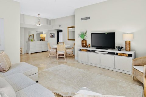 Condo in Fort Lauderdale, Florida, 2 bedrooms № 2430213 - photo 15