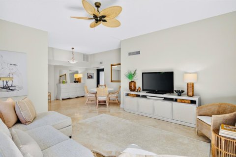 Condo in Fort Lauderdale, Florida, 2 bedrooms № 2430213 - photo 17