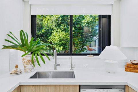 Condo in Fort Lauderdale, Florida, 2 bedrooms № 2430213 - photo 6