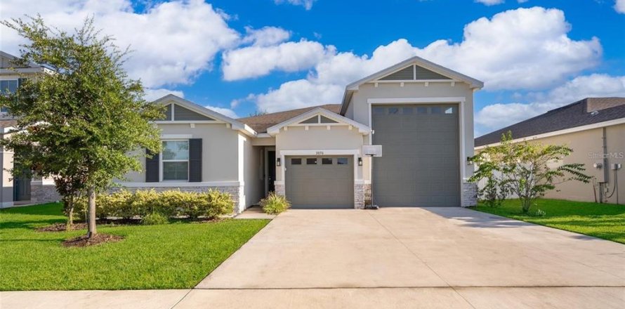 Casa en Tavares, Florida 3 dormitorios, 183.48 m2 № 1903864