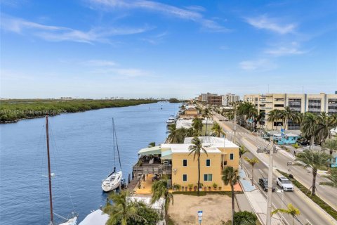 Land in Hollywood, Florida № 1726189 - photo 10