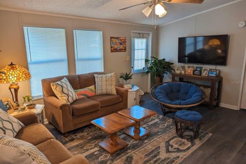 Commercial property in Fort Myers, Florida 3 bedrooms, 89.19 sq.m. № 2114392 - photo 7