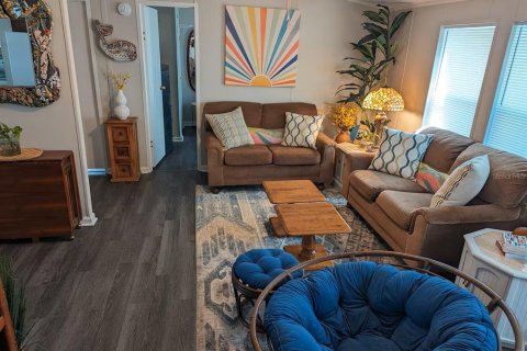 Commercial property in Fort Myers, Florida 3 bedrooms, 89.19 sq.m. № 2114392 - photo 8