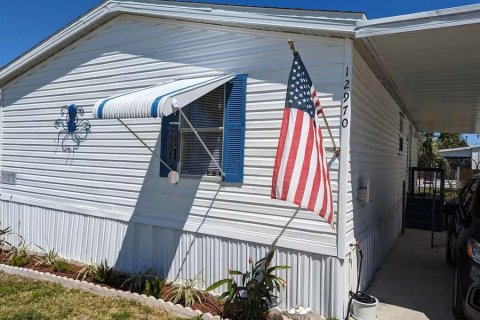 Commercial property in Fort Myers, Florida 3 bedrooms, 89.19 sq.m. № 2114392 - photo 2